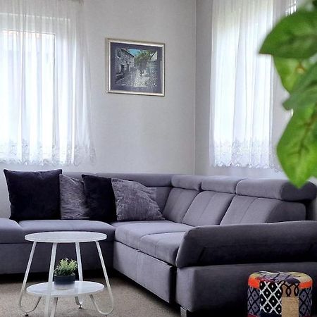 Apartment Silvana Kaštela المظهر الخارجي الصورة